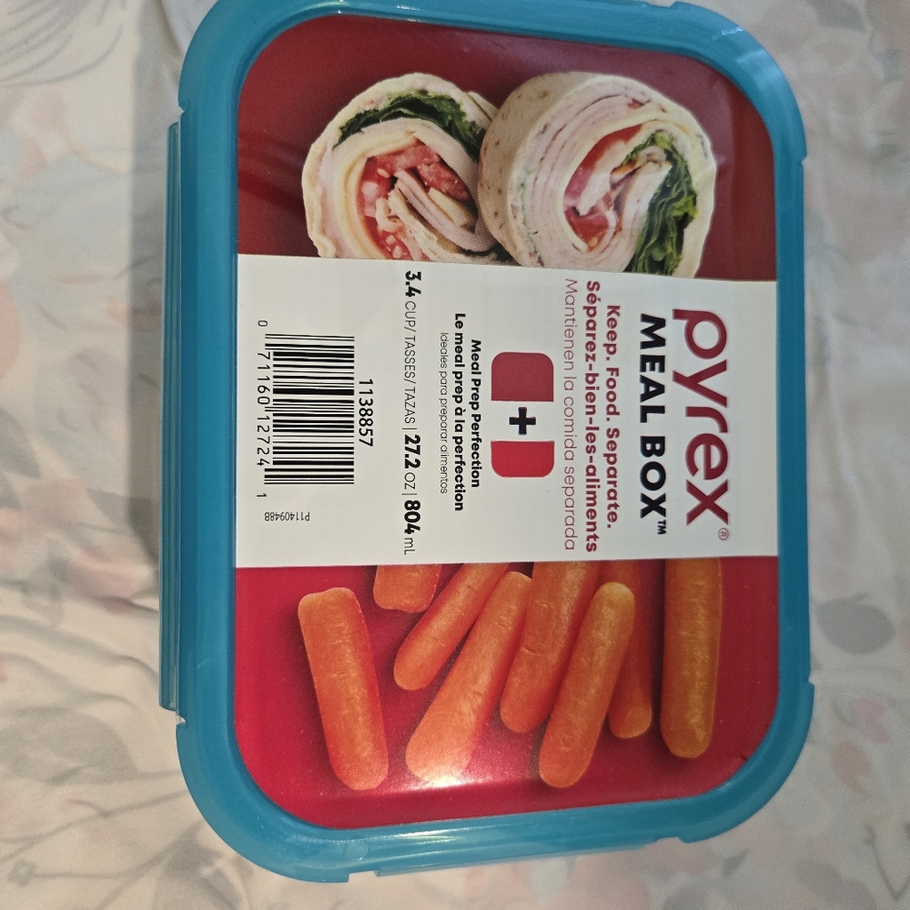 New Pyrex Meal Box